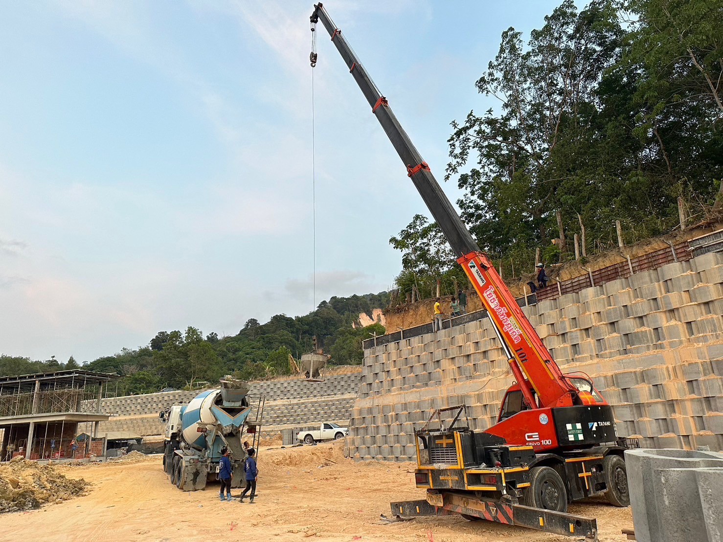 โมบายเครน เช่ารถเครนภูเก็ต เช่าโมบายเครนภูเก็ต เช่าเครื่องจักรภูเก็ต ...